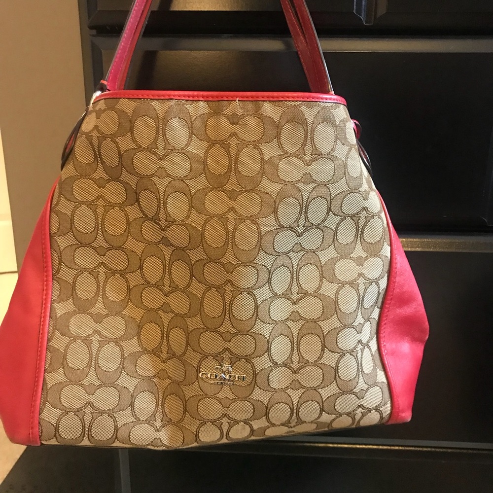 ❤️😍 100% AUTHENTIC EUC Coach Signature Bag